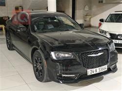 کرایسلەر 300